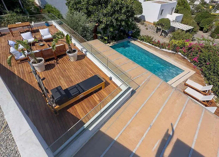 The Sunset Pavilion - Pool & 6br Willa *