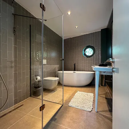The Sunset Pavilion - Pool & 6br וילה *
