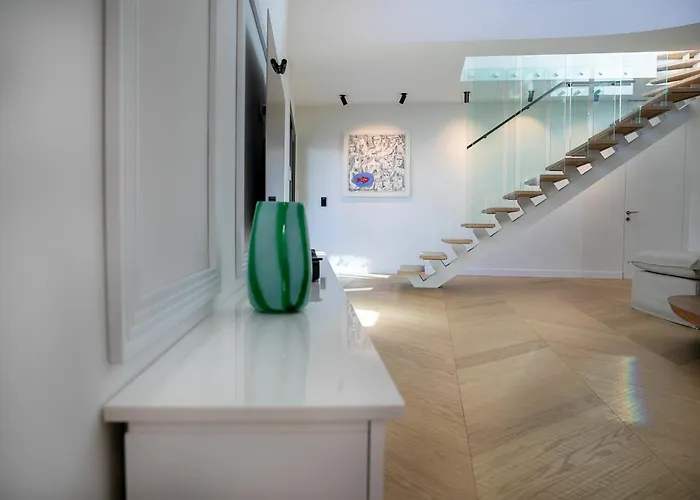 别墅 The Sunset Pavilion - Pool & 6br 博德鲁姆