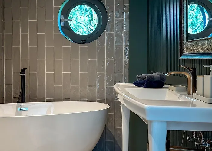 The Sunset Pavilion - Pool & 6br 别墅 博德鲁姆