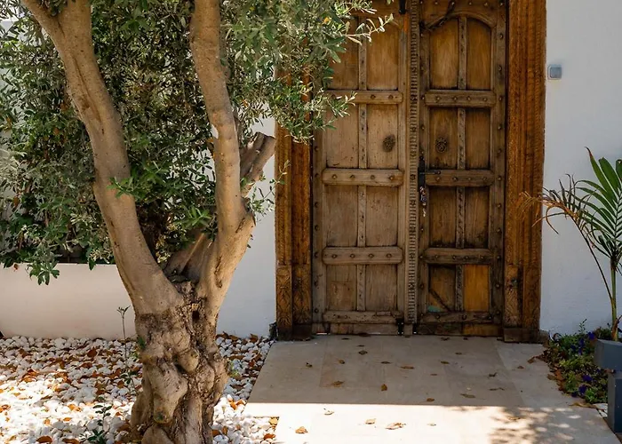 The Sunset Pavilion - Pool & 6br * 博德鲁姆