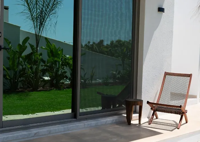 The Sunset Pavilion - Pool & 6br 博德鲁姆